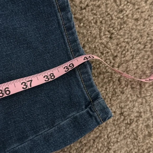 Celebrity pink jumpsuit - Picture 8 of 9